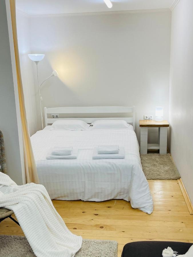 Apartment Privokzalnaya Square İvano-Frankivsk Dış mekan fotoğraf